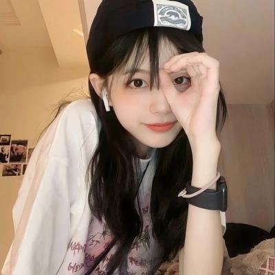 不认识的女友